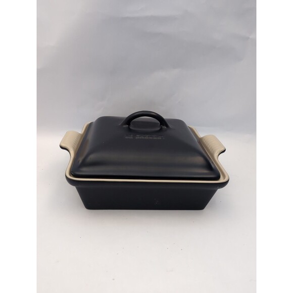 Le Creuset Square Stoneware Casserole with Lid Blue 15-29 9x9x2.5 - Picture 2 of 7